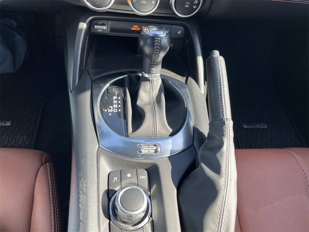 Used 2022 MAZDA MX-5 Miata RF Grand Touring w/ Weather Package image 23