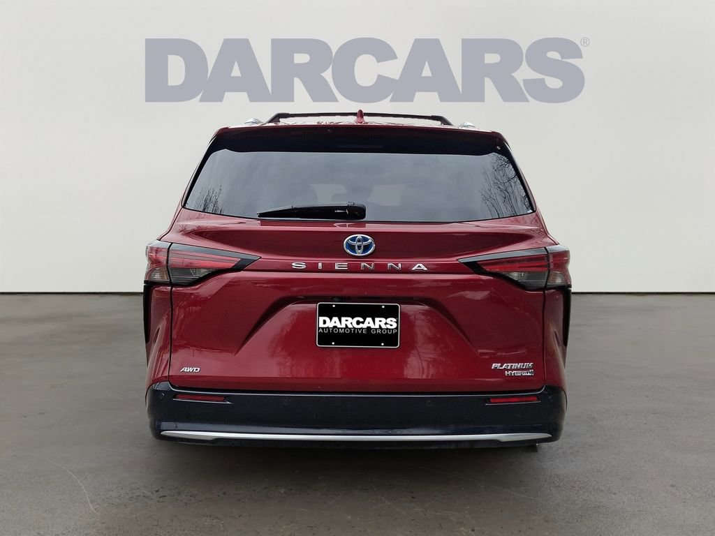 Used 2022 Toyota Sienna Platinum image 5