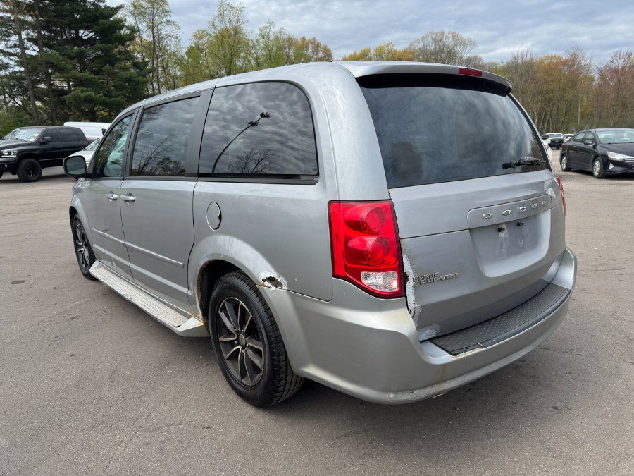 Used 2014 Dodge Grand Caravan SXT w/ Quick Order Package 29G SXT FWD image 3