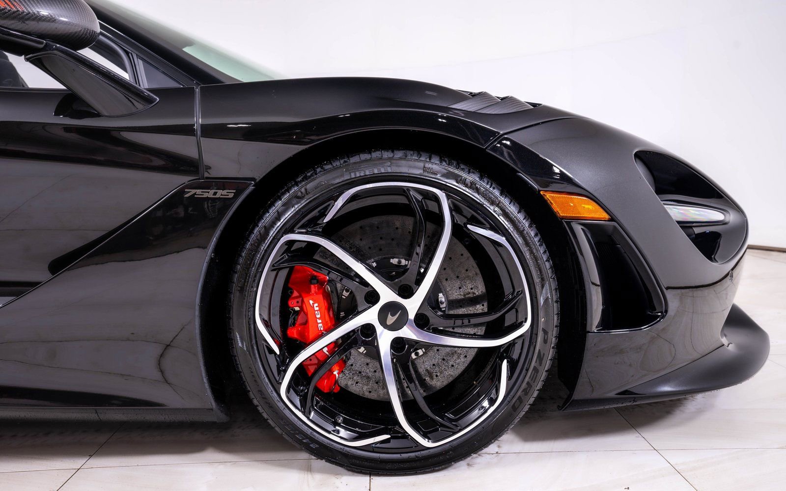 New 2026 McLaren 750S Spider RWD image 20