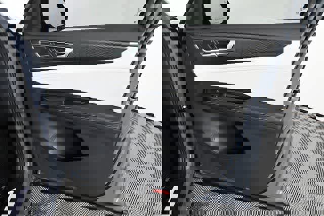 New 2026 Volkswagen Atlas Cross Sport SEL Premium R-Line image 19