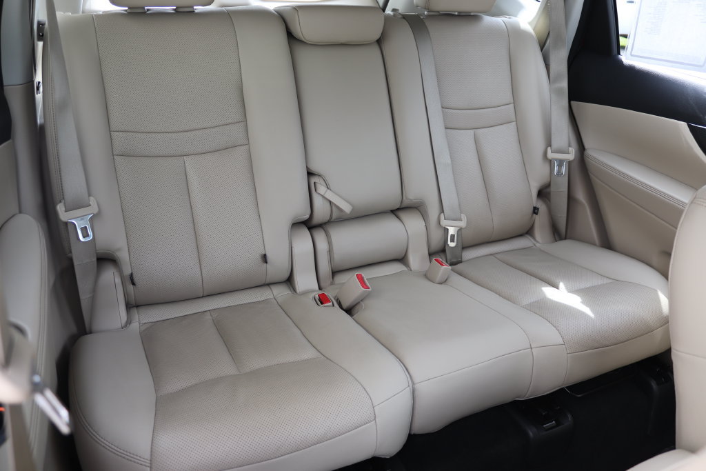 Used 2016 Nissan Rogue SL AWD/4WD image 6