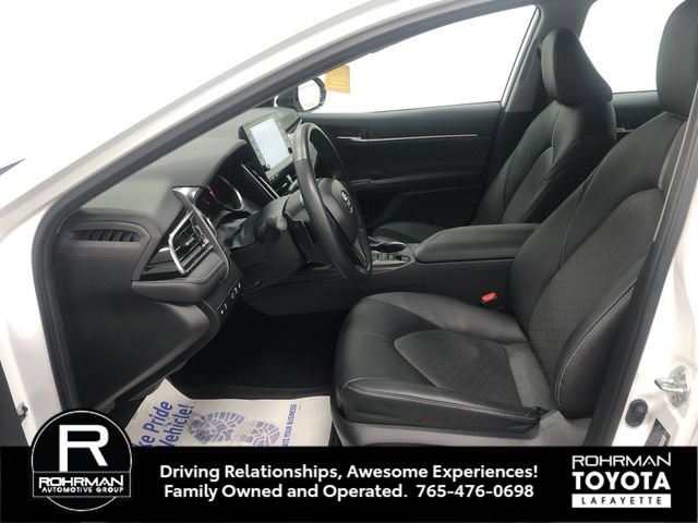 Used 2023 Toyota Camry XSE image 11