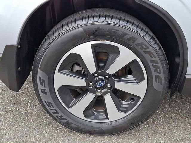 Used 2018 Subaru Forester 2.5i Limited AWD/4WD image 8