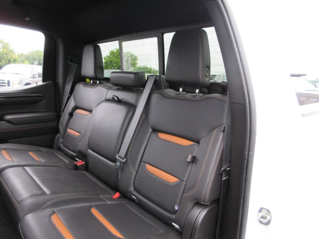 Certified 2022 GMC Sierra 1500 AT4 w/ AT4 Preferred Package AWD/4WD image 22