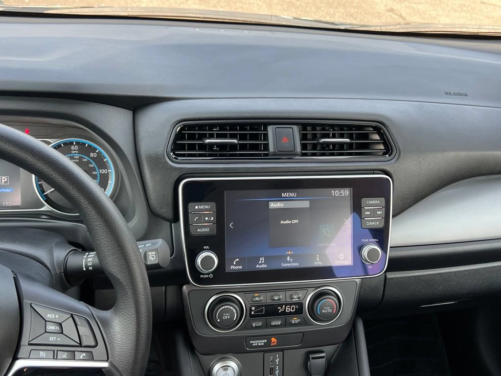 Used 2025 Nissan Leaf S FWD image 22