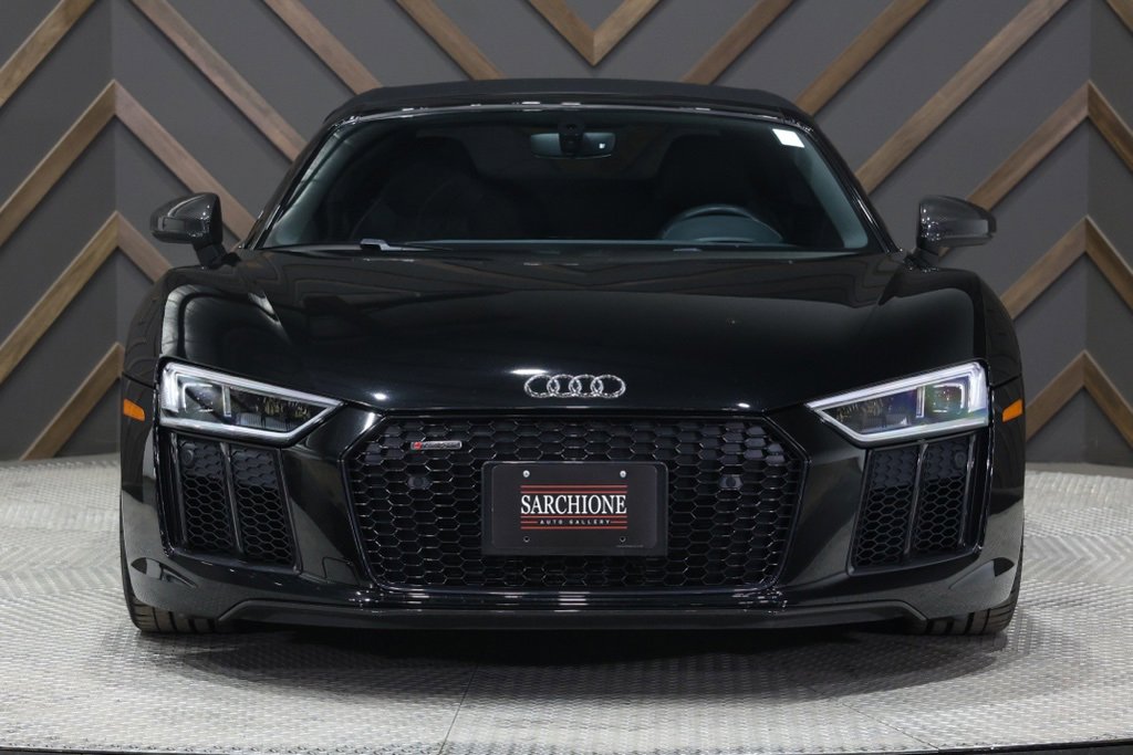 Used 2018 Audi R8 V10 plus image 4
