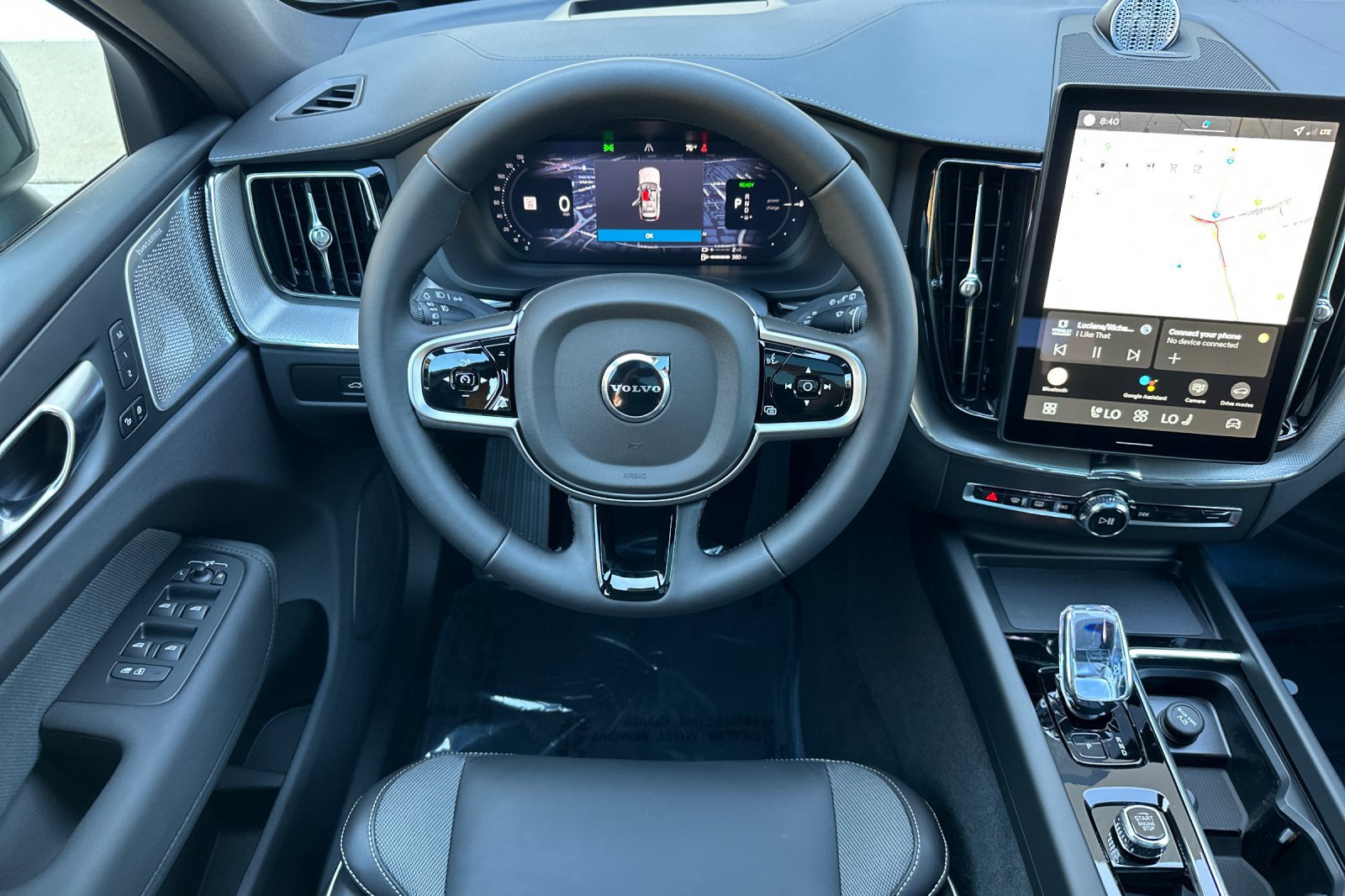 New 2026 Volvo XC60 T8 Polestar image 12