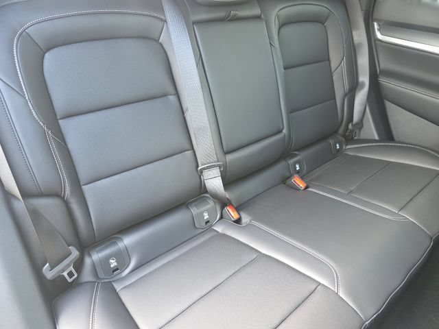 New 2027 GMC Terrain Elevation w/ Elevation Premium Package AWD/4WD image 21
