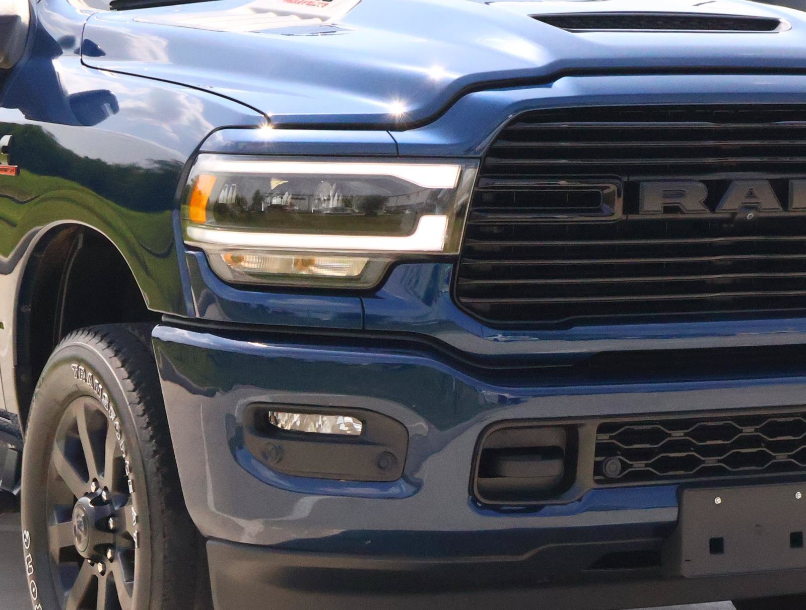 Used 2024 RAM 2500 Laramie w/ Night Edition AWD/4WD image 7