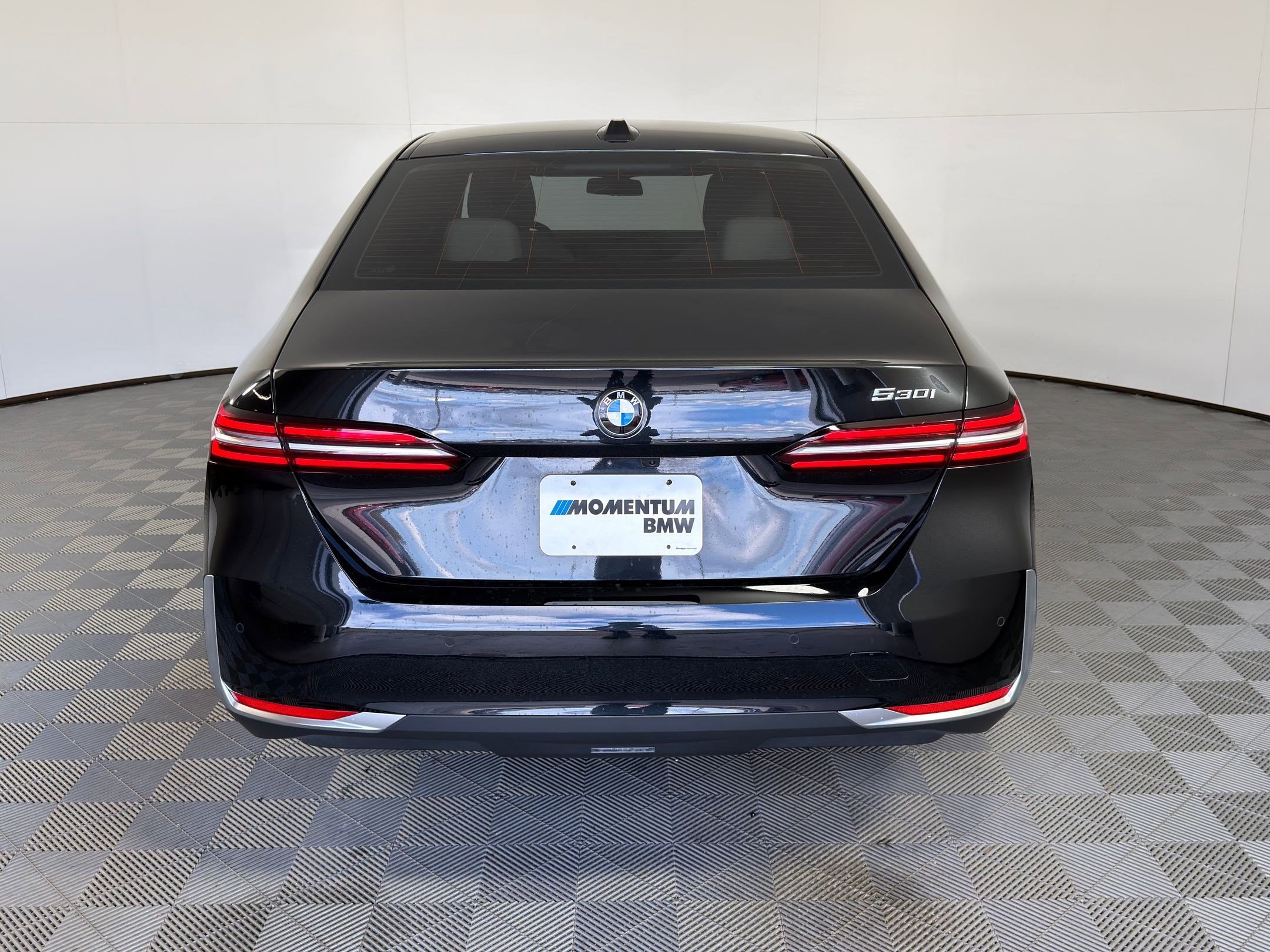 Certified 2024 BMW 530i 530i w/ Premium Package image 8