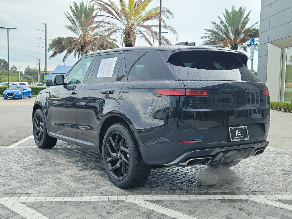 Certified 2024 Land Rover Range Rover Sport SE AWD/4WD image 3