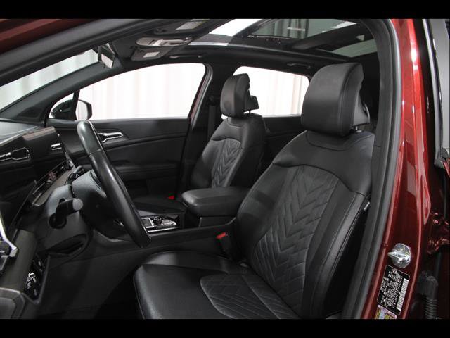 Used 2023 Kia Sportage X-Line w/ X-Line Premium Package image 5