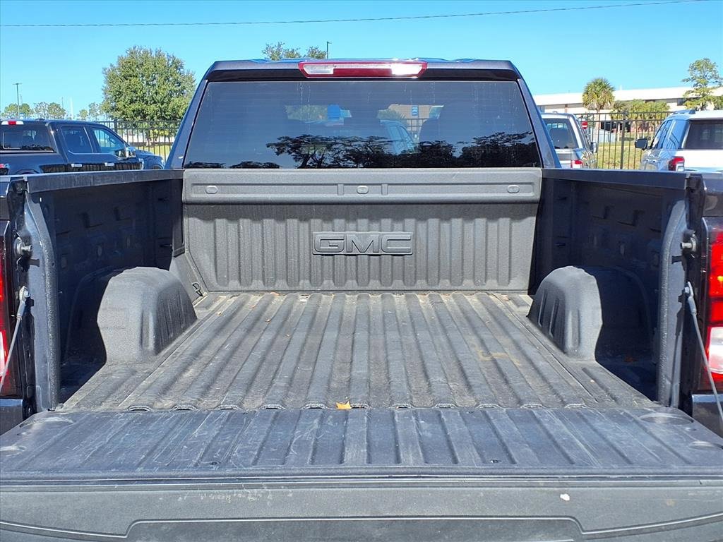 Used 2024 GMC Sierra 1500 Elevation image 18