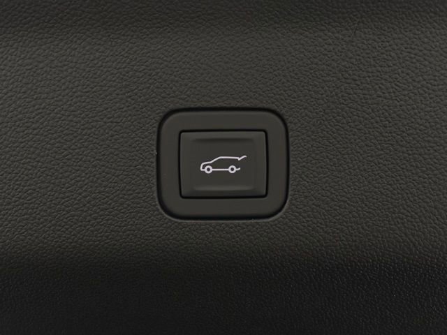 New 2026 GMC Yukon XL Denali w/ Denali Reserve Package image 15