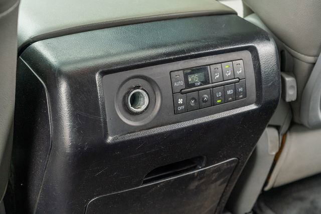 Used 2013 Toyota Sequoia SR5 image 38