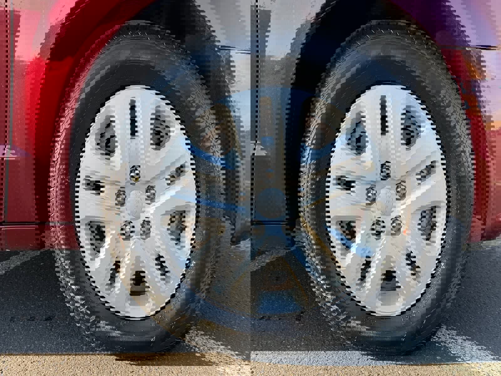 Used 2018 Dodge Grand Caravan SE w/ UConnect Hands-Free Group image 10