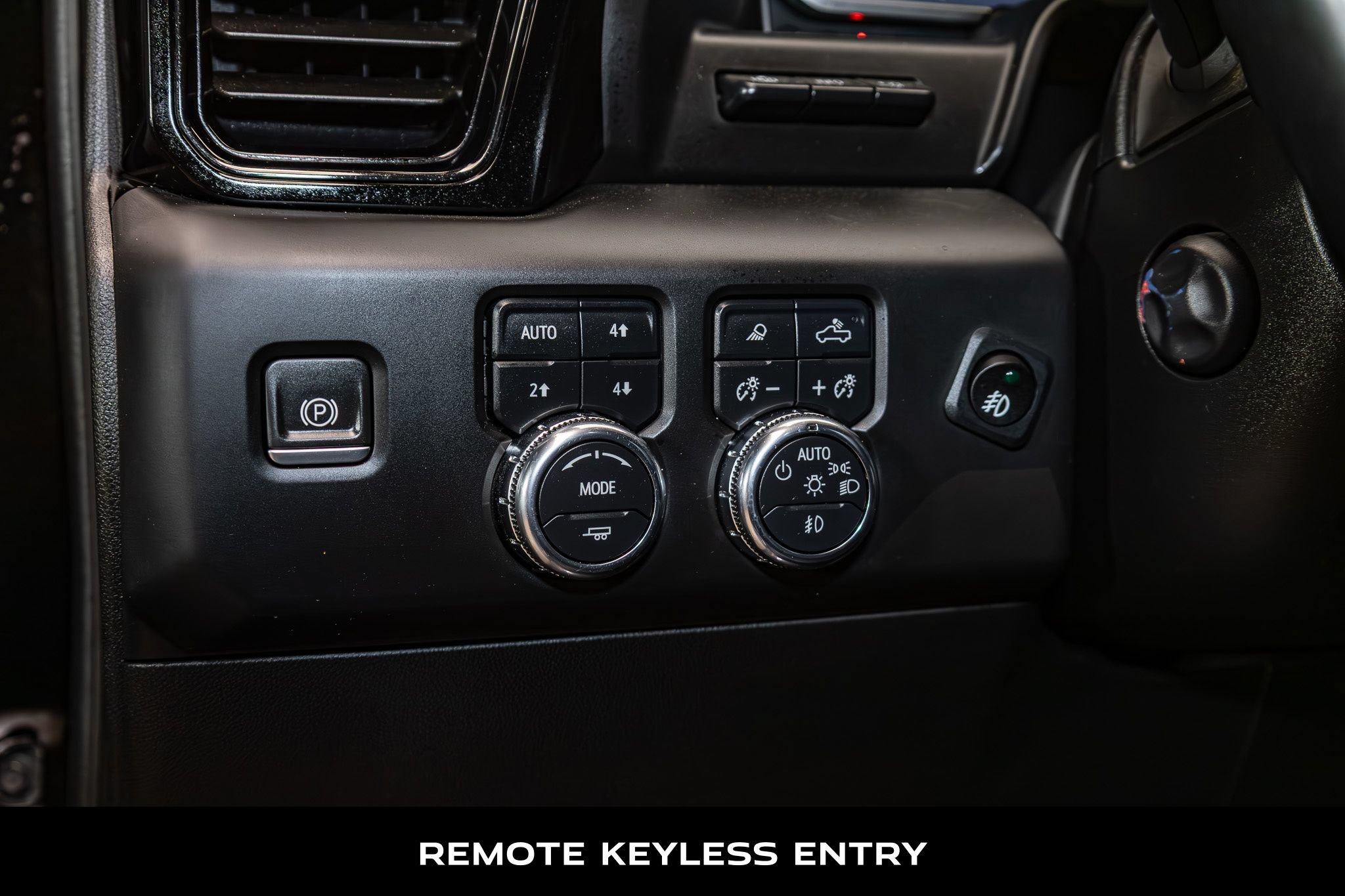 Used 2023 GMC Sierra 1500 AT4 w/ AT4 Premium Package AWD/4WD image 15