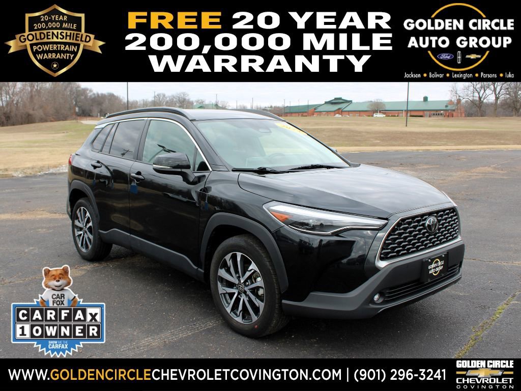 Used 2024 Toyota Corolla Cross XLE image 1