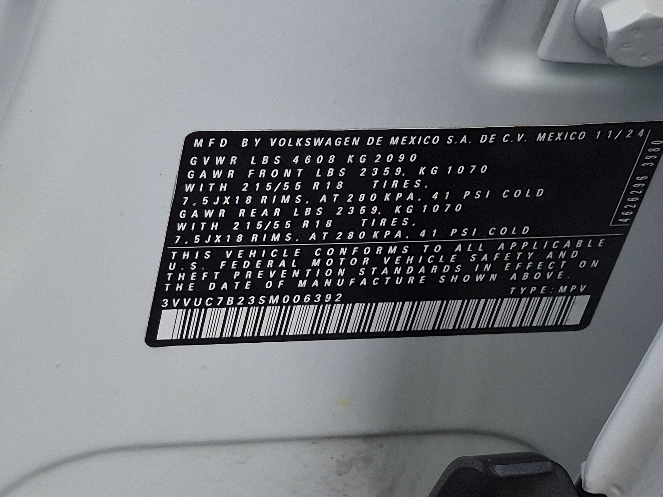 Used 2025 Volkswagen Taos SE AWD/4WD image 38
