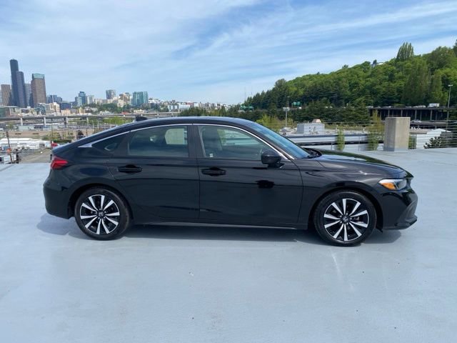 Certified 2023 Honda Civic EX-L image 3