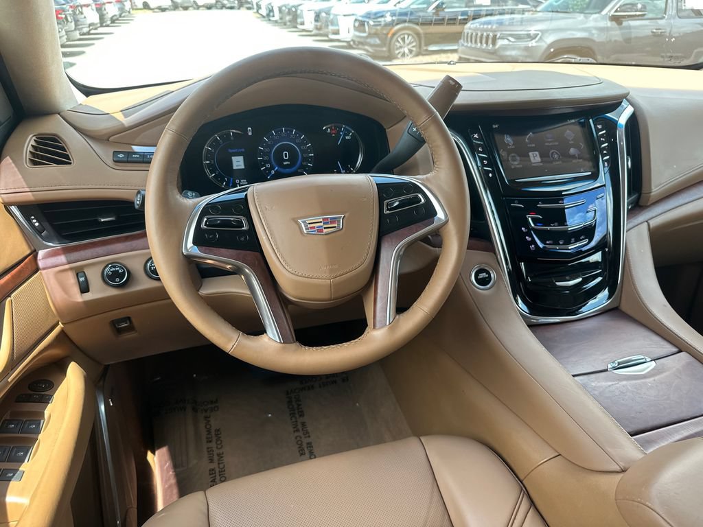 Used 2016 Cadillac Escalade Platinum AWD/4WD image 19