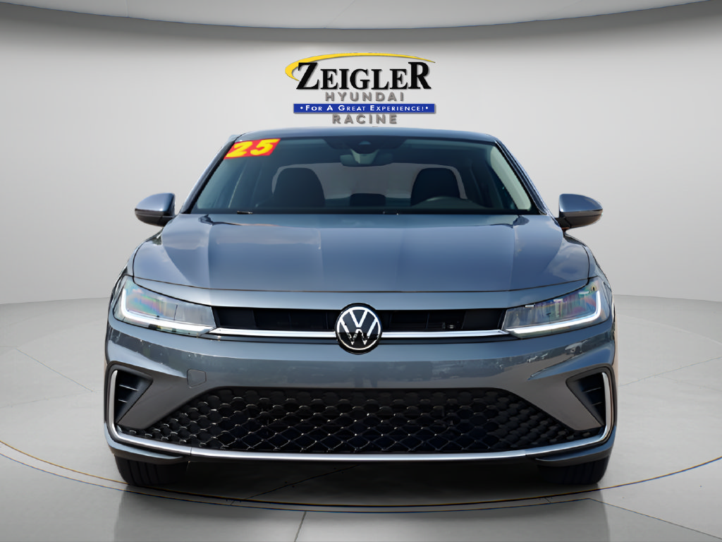 Used 2025 Volkswagen Jetta S FWD image 2
