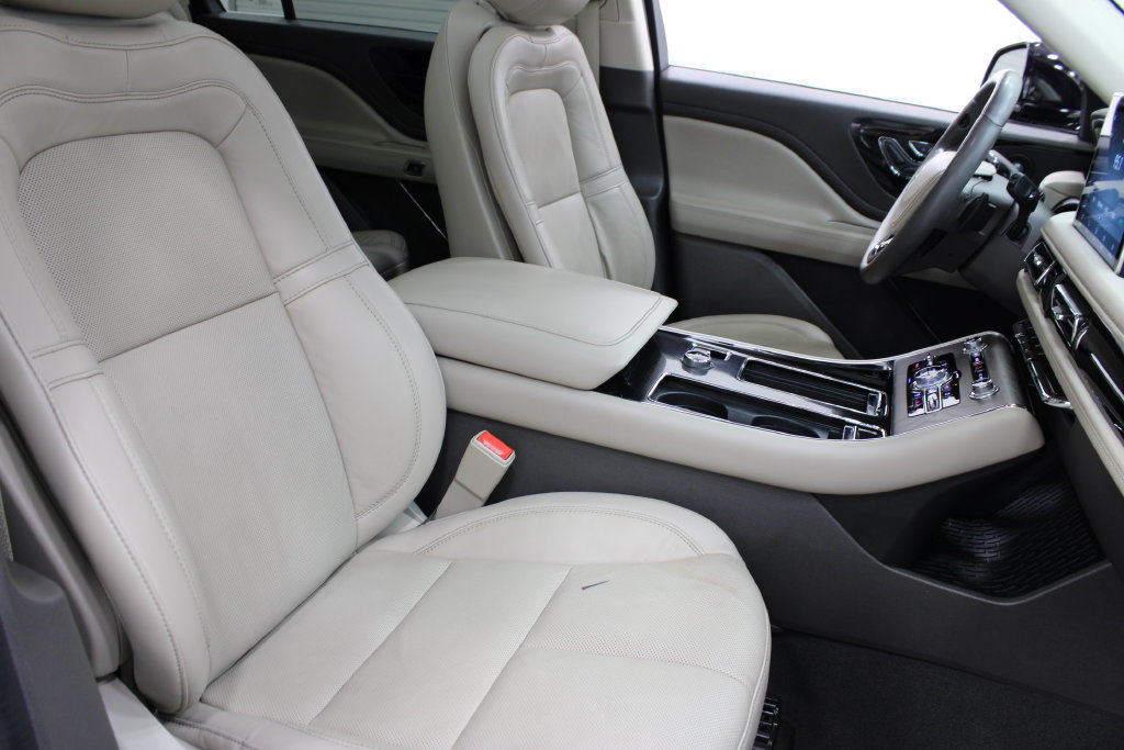 Used 2023 Lincoln Aviator Reserve w/ Elements Package Plus RWD image 27