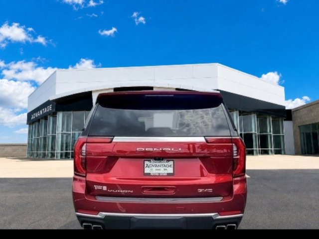 New 2026 GMC Yukon Denali w/ Denali Reserve Package AWD/4WD image 9