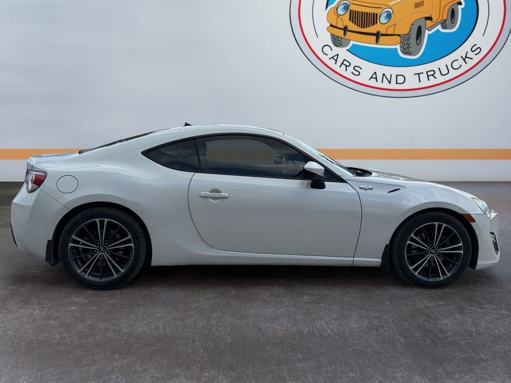 Used 2013 Scion FR-S image 7
