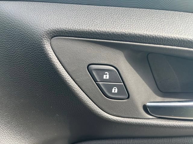 Used 2024 Buick Envista Sport Touring w/ Convenience I Package FWD image 42