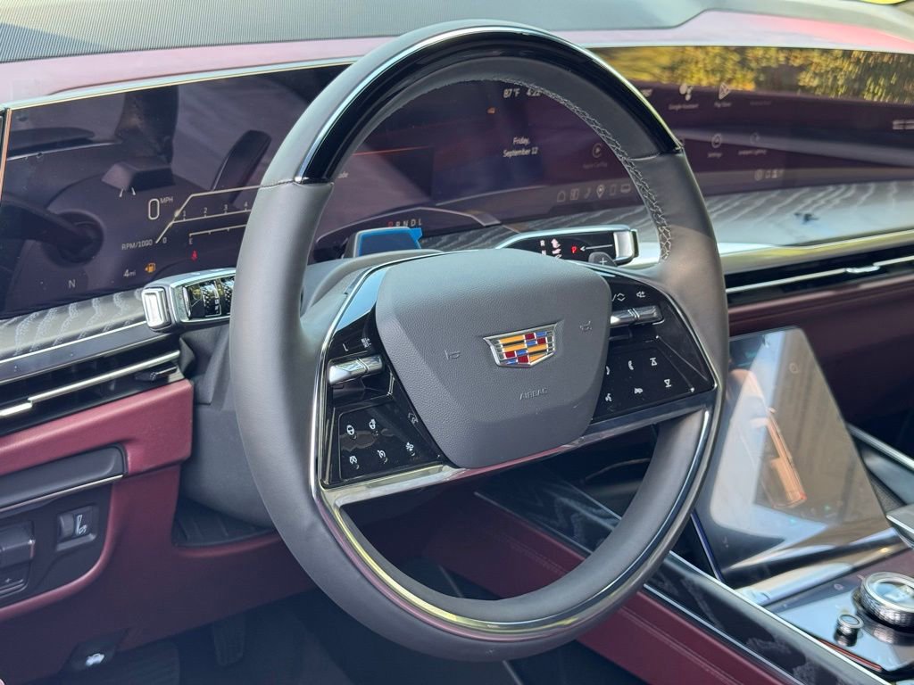 New 2026 Cadillac Escalade ESV Luxury w/ Touring Package image 14