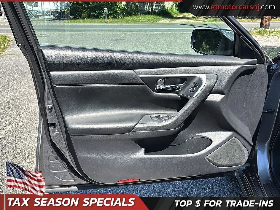 Used 2016 Nissan Altima 2.5 SR FWD image 19