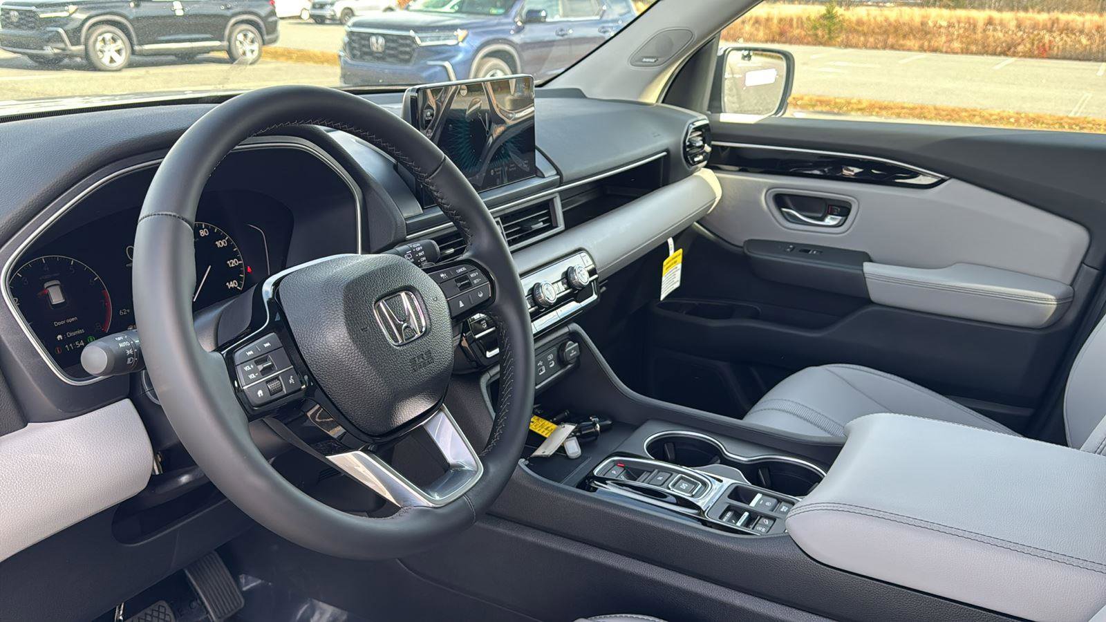 New 2025 Honda Pilot Touring image 20