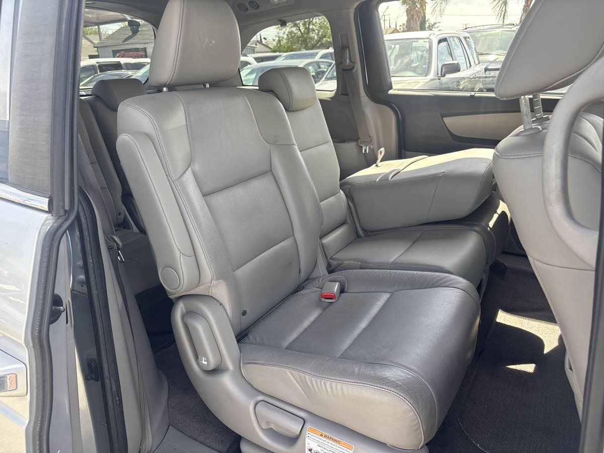 Used 2011 Honda Odyssey EX-L image 14