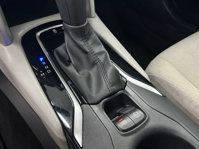 Used 2024 Toyota Corolla Cross L FWD image 33