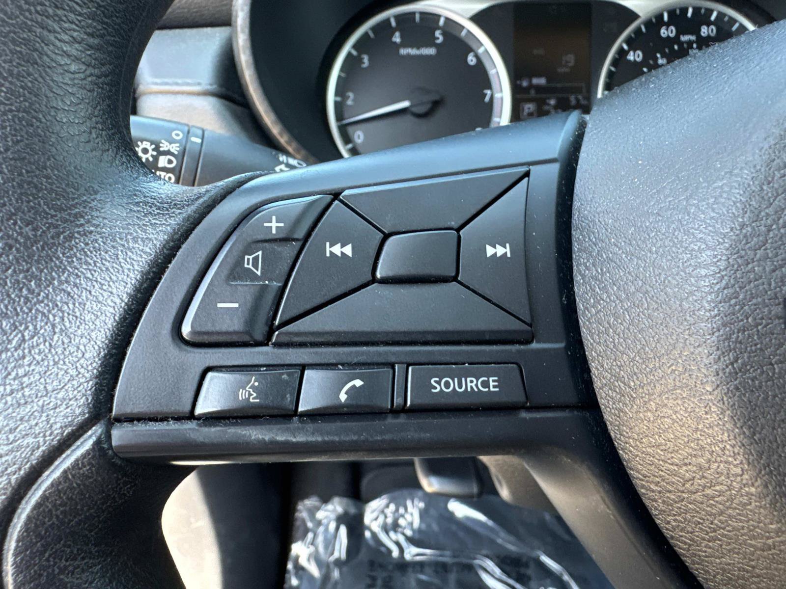Used 2024 Nissan Versa S w/ S Plus Package FWD image 29
