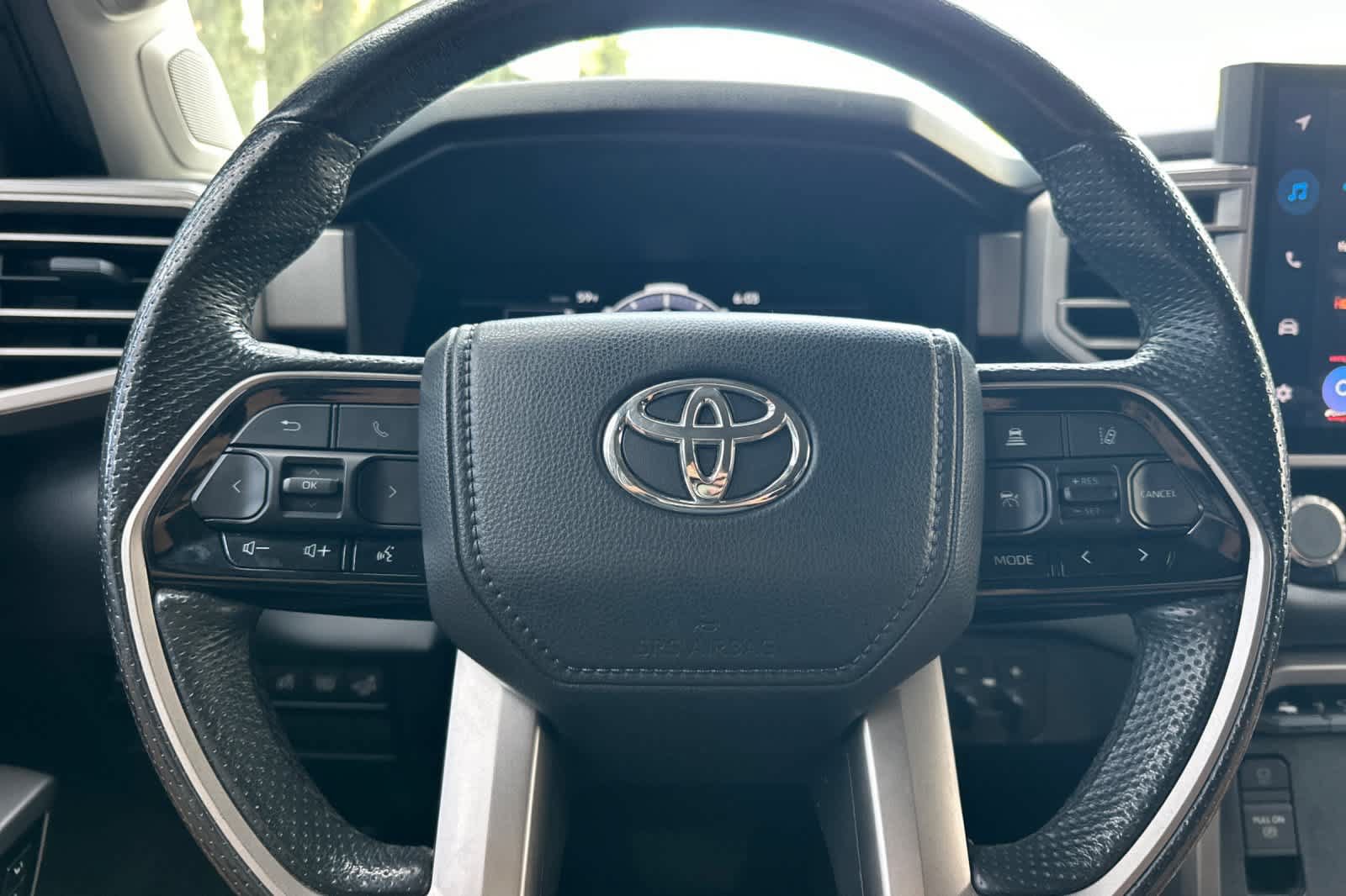 Used 2024 Toyota Tundra Limited AWD/4WD image 23