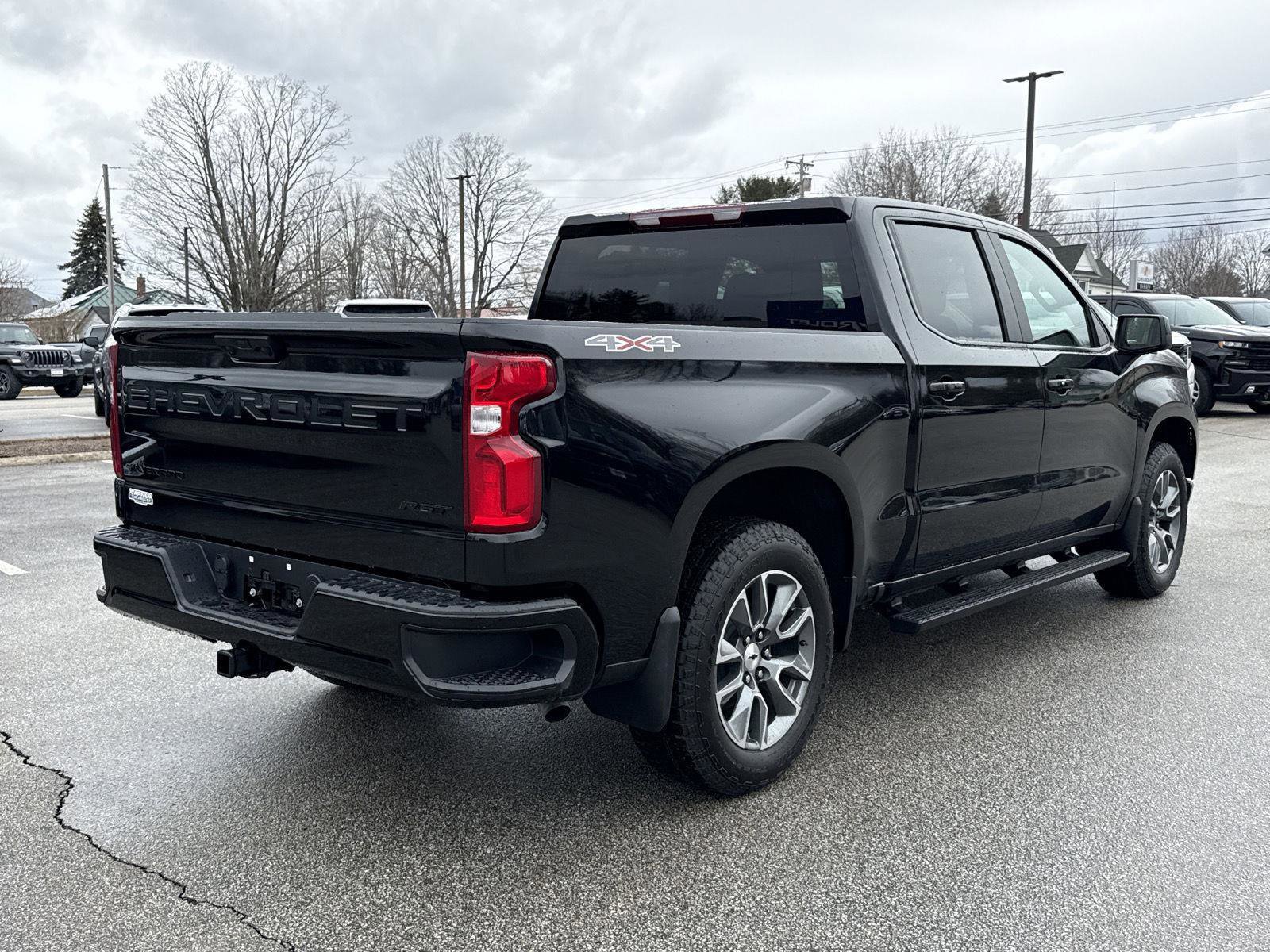 New 2026 Chevrolet Silverado 1500 RST w/ LPO, Dark Essentials Package image 5