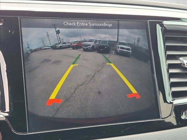 Used 2018 Chrysler Pacifica Touring Plus w/ S Appearance Package FWD image 14