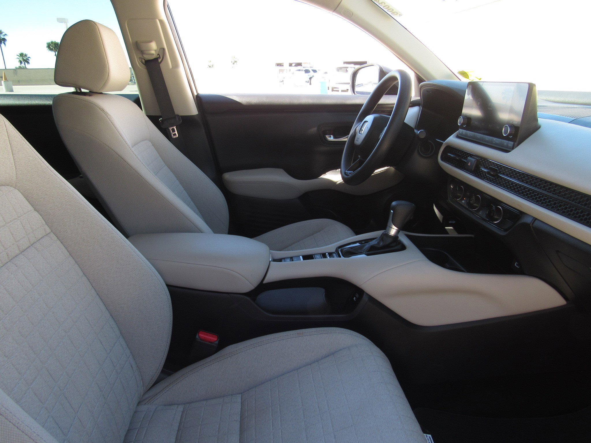 Certified 2024 Honda HR-V LX image 5