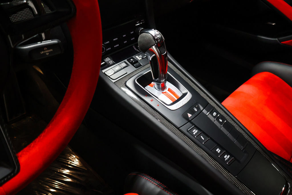 Used 2018 Porsche 911 GT2 RS w/ Weissach Package RWD image 82