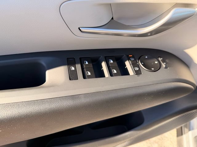 New 2026 Hyundai Tucson SE FWD image 11