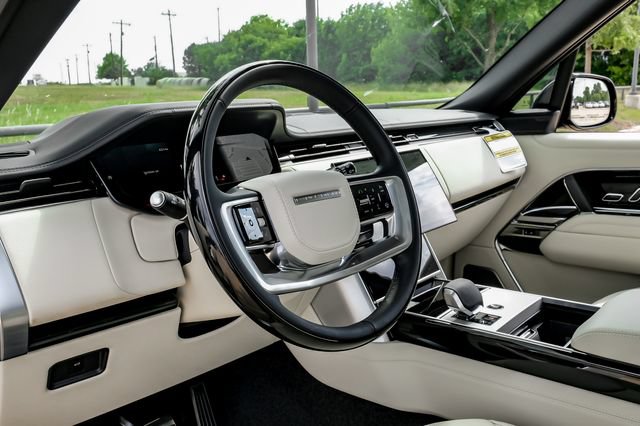 New 2026 Land Rover Range Rover Long Wheelbase Autobiography AWD/4WD image 23