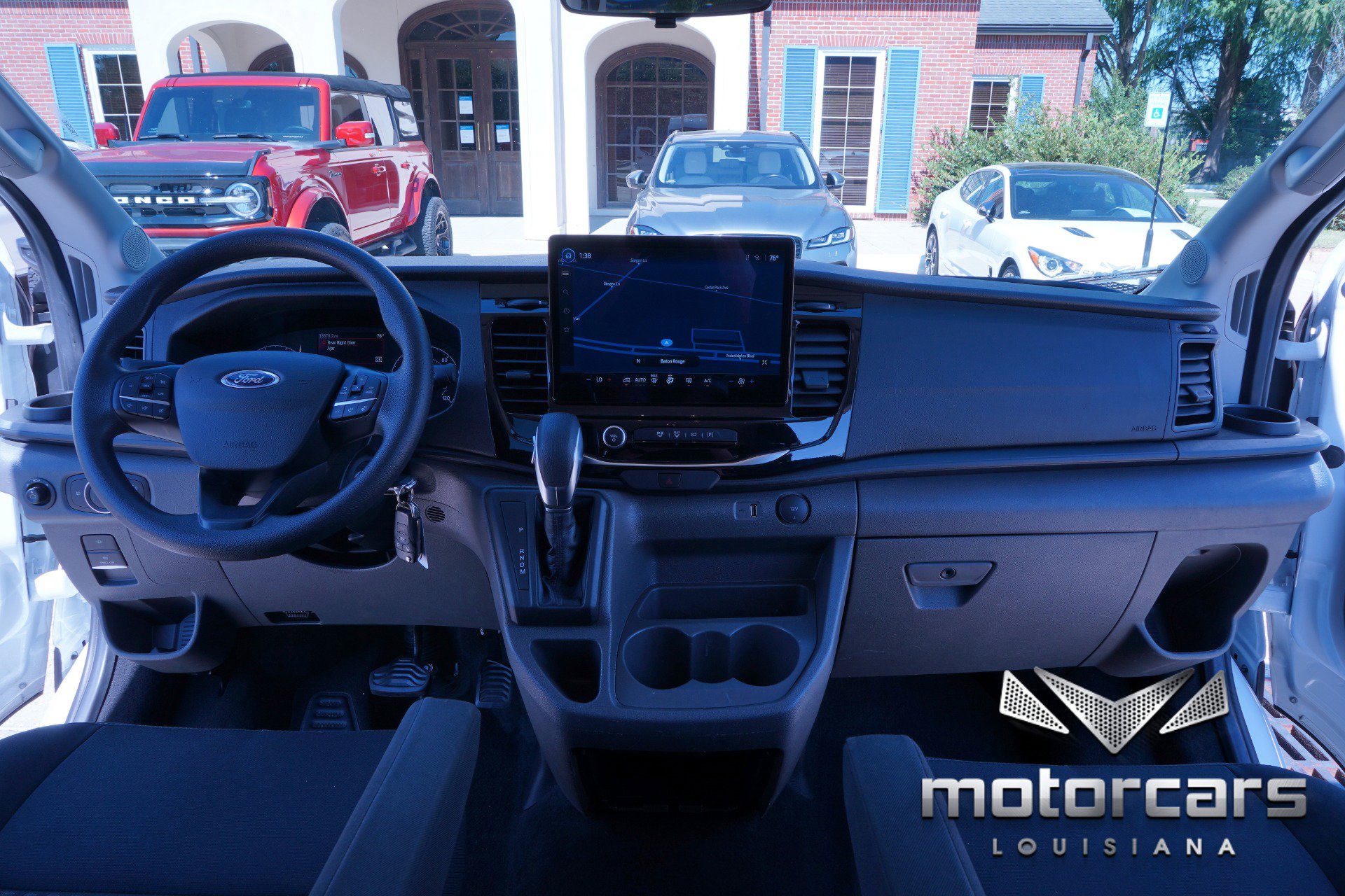 Used 2023 Ford Transit 350 XLT image 30