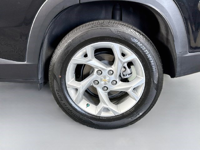 Used 2024 Chevrolet Trax LS w/ LS Convenience Package FWD image 35