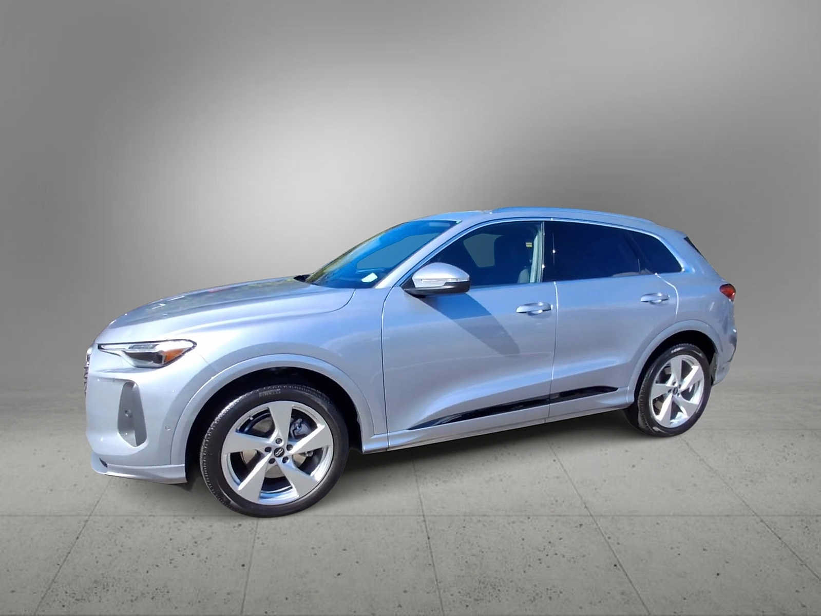 Used 2025 Audi Q5 Prestige AWD/4WD image 4