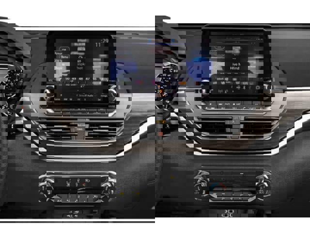 Used 2024 Nissan Altima 2.5 SV image 10