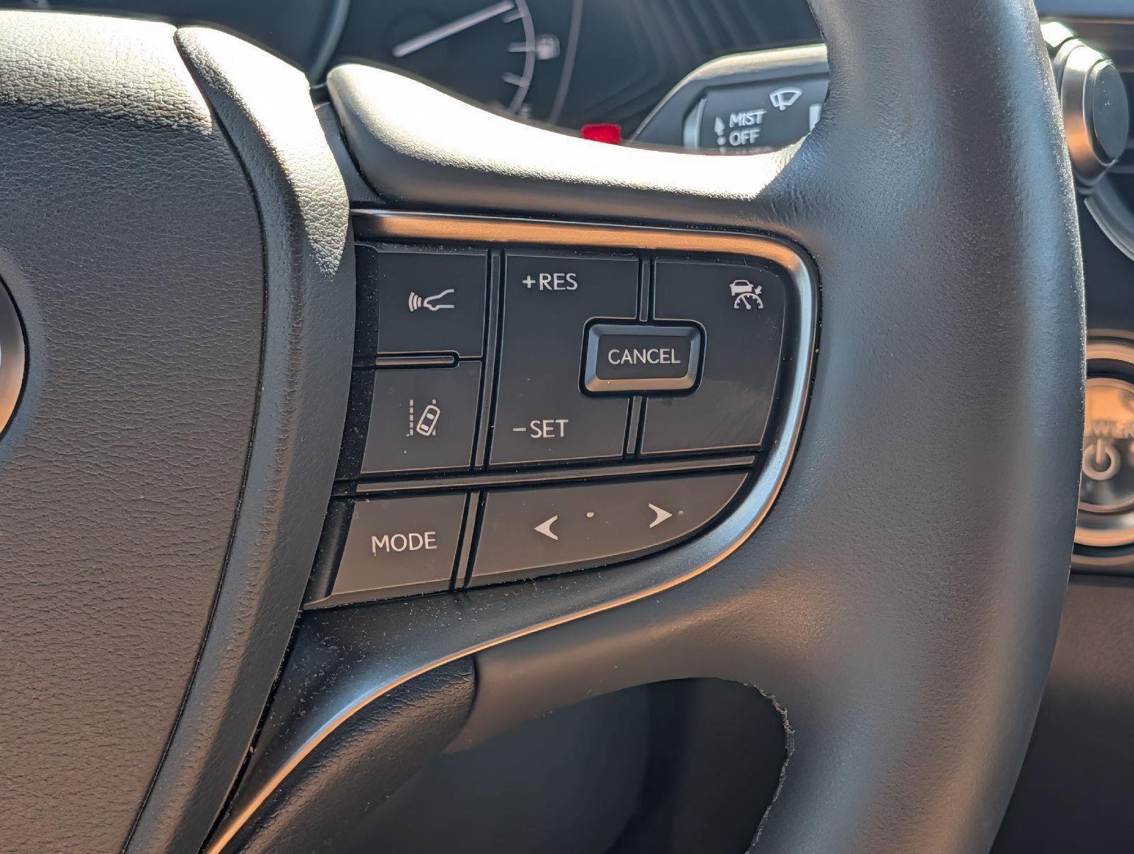 Certified 2023 Lexus UX 250h AWD w/ Accessory Package (Z2) image 14