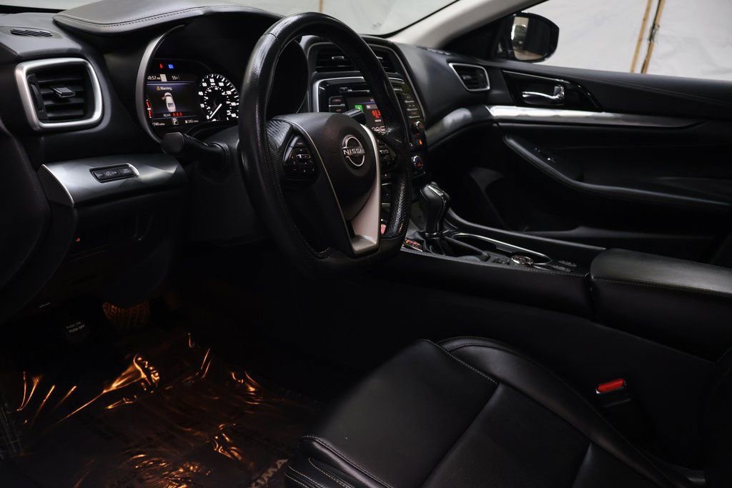 Used 2023 Nissan Maxima SV w/ Floor Mat Group image 18